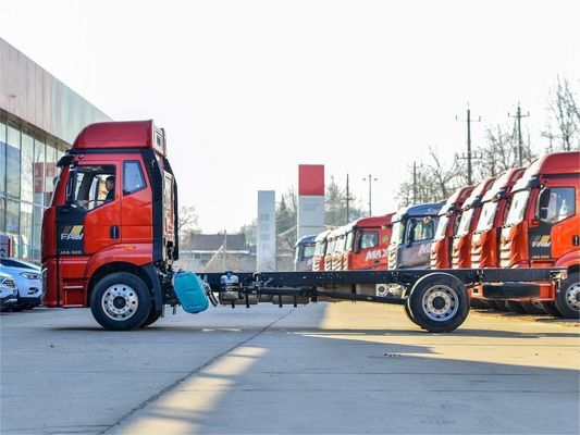 FAW Jiefang J6G Mittellastwagen 6x2 Lieferwagen 7-10 Tonnen 8 Räder Zaun Lkw Transportfahrzeug