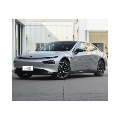 Erleben Sie das Beste aus Luxus und Technologie mit der 2024 Xpeng P5 Electric Sedan