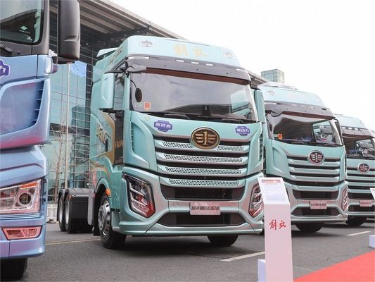 FAW Jiefang J6V Schwerlastwagen 520PS 6X4 Automatikgetriebe Traktionslastwagenkopf mit ABS