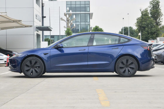 78.4KWH Batterie 2024 Tesla Modell 3 4 Türen 5 Sitzplätze Elektrofahrzeug für Erwachsene