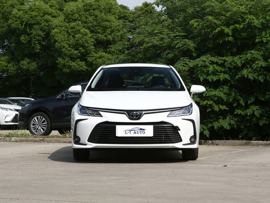 Erschwinglich und Toyota Corolla Hybrid Elektrofahrzeug Kleine Größe