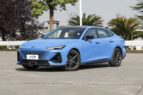2024 Changan UNI-V Plug-In Hybrid Benzin-Elektroauto Maximalgeschwindigkeit 205 km/h