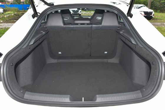 2024 Changan UNI-V Plug-In Hybrid Benzin-Elektroauto Maximalgeschwindigkeit 205 km/h