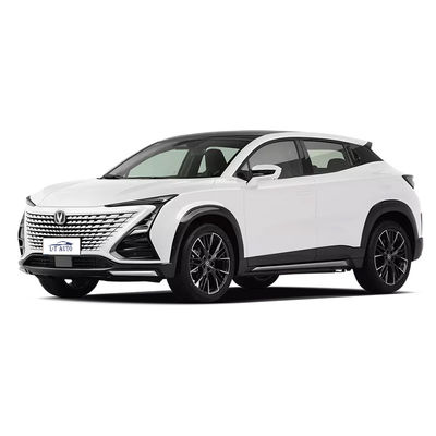 Maximalgeschwindigkeit 200 km/h Die 2023 Changan UNI-T 1.5T Turbo Luxus Limousine mit Benzinantrieb