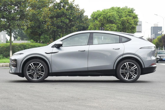 XPENG G6 Elektroauto 5-Sitzer SUV 4WD Schnelle Ladezeit 0.33hrs Eine Vielzahl von Farben