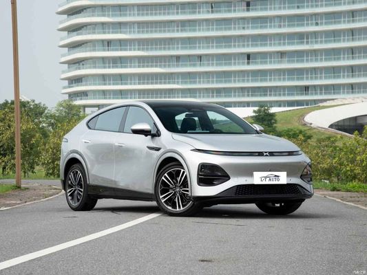 296 PS Gesamt-Pferdestärke 580-755 km CLTC reine elektrische Reichweite 5 Sitzplätze Elektroauto