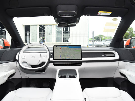 296 PS Gesamt-Pferdestärke 580-755 km CLTC reine elektrische Reichweite 5 Sitzplätze Elektroauto