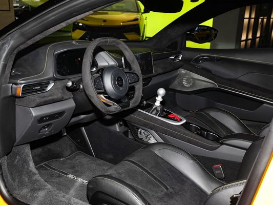 Lotus Emira S R Die Zukunft der Sportwagen mit elektrischer Technologie und 288 Max Speed