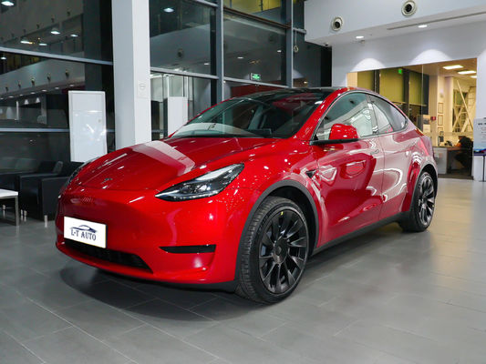 2024 Tesla Model Y 5 Türen 5 Sitzplätze 4 Räder EV-Auto 4750x1921x1624mm Länge Breite Höhe