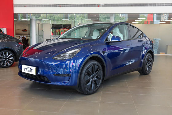 2024 Tesla Model Y 5 Türen 5 Sitzplätze 4 Räder EV-Auto 4750x1921x1624mm Länge Breite Höhe