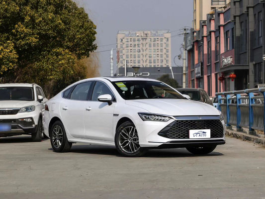 BYD QIN Plus Dm-I Made In EV Auto 5-Sitzer Hatchback mit Energie 55/120km Hybridfahrzeug