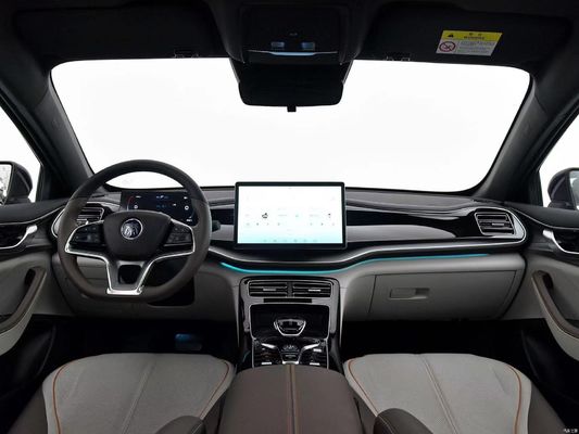 Electrique BYD Qin Plus Dm-I Kompakte Batterie-Elektrische Limousine mit Plug-In-Hybrid-Leistung