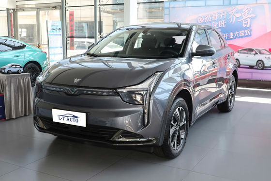 Großer LCD-Bildschirm 2024 NETA U Energiefahrzeuge SUV reine elektrische Schnellladung Autos