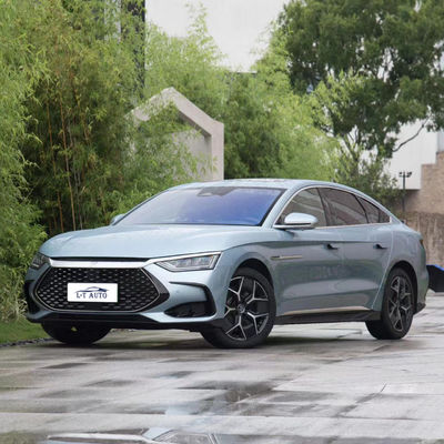Hochgeschwindigkeits-Elektrofahrzeug BYD Han DM-i Champion Edition 2024 mit maximaler Geschwindigkeit 185