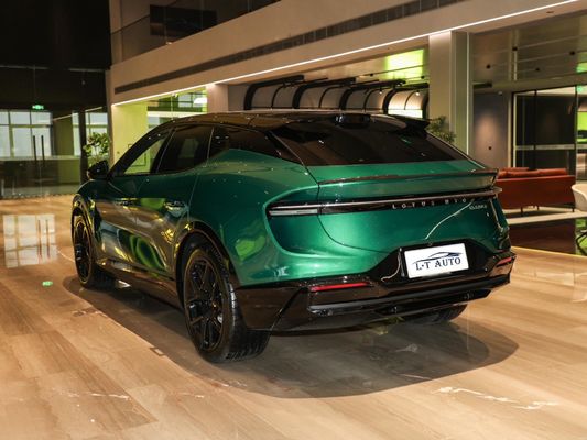 Erleben Sie die Zukunft des Fahrens mit dem 2024 Red Lotus Eletre A 4WD Sport SUV