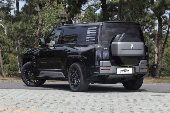 Hybrid-Elektrischer BYD Yangwang U8 Off-Road Vierrad-Viermotor-SUV mit eigenem Antrieb