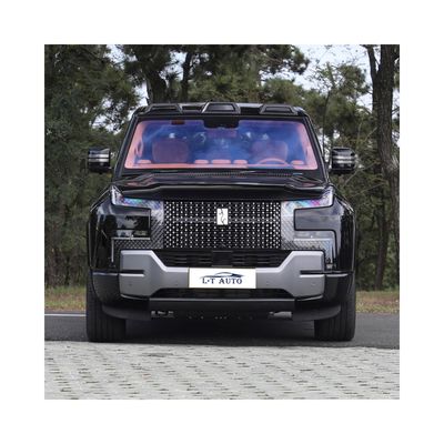 Upgrade auf Yangwang U8 Das HEV-Auto mit schneller Ladezeit von 0,3h und Luxusdesign