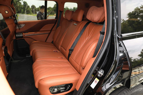 Upgrade auf Yangwang U8 Das HEV-Auto mit schneller Ladezeit von 0,3h und Luxusdesign