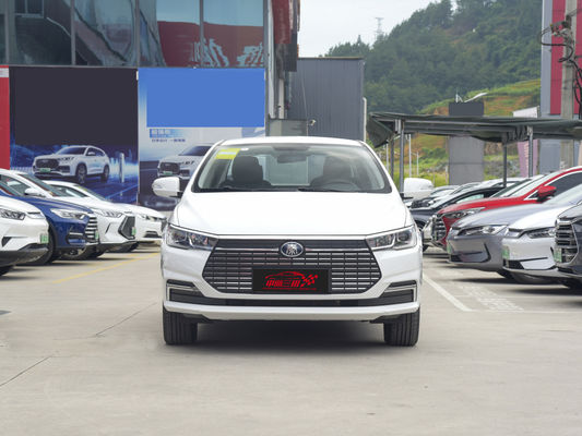 BYD Qin EV Linksgetriebe Limousine für 100% Elektrizität Kraftstoff Schnelle Ladezeit 1,3h Hergestellt