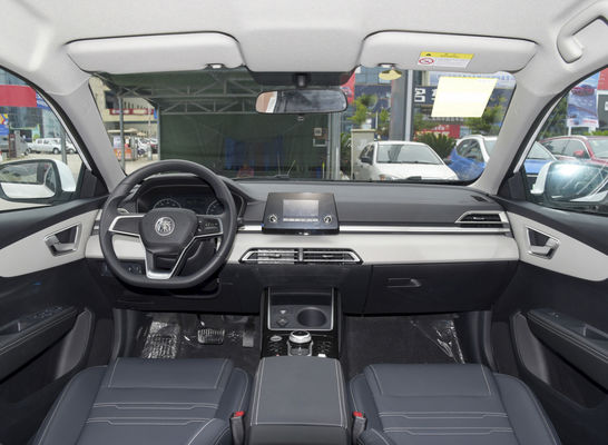 BYD Qin EV Linksgetriebe Limousine für 100% Elektrizität Kraftstoff Schnelle Ladezeit 1,3h Hergestellt