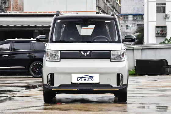 100% Elektro-Wuling-Mini-EV-Auto mit maximaler Geschwindigkeit von 100 km/h und RADENBAUS von 2010 mm