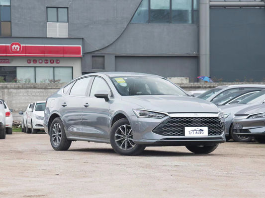 2023 BYD Tang Song Yuan 4-Türer 5-Sitzer Hatchback mit Lithium-Eisen-Phosphat-Batterie