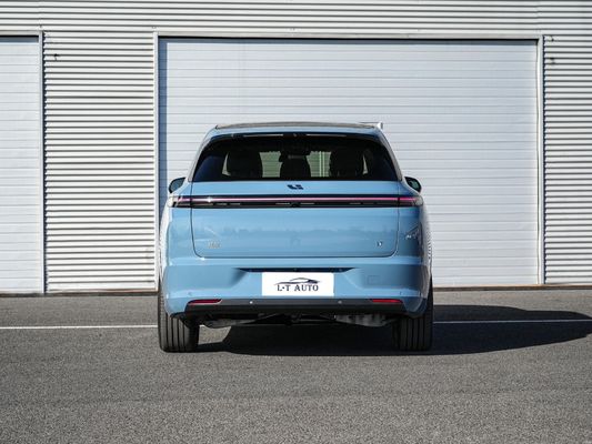 Li L7 Leading Ideal Automobile EV Auto 0,5 Stunden Ladezeit 100% elektrischer Kraftstoff hergestellt