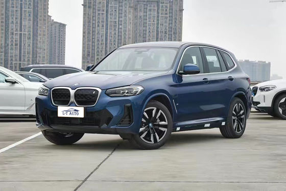 BMW iX3 Elektropatrouillenwagen 4 oder 5 Sitzplätze Maximale Leistung 286 PS Gesamtdrehmoment 400Nm
