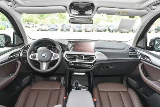 BMW iX3 Elektropatrouillenwagen 4 oder 5 Sitzplätze Maximale Leistung 286 PS Gesamtdrehmoment 400Nm