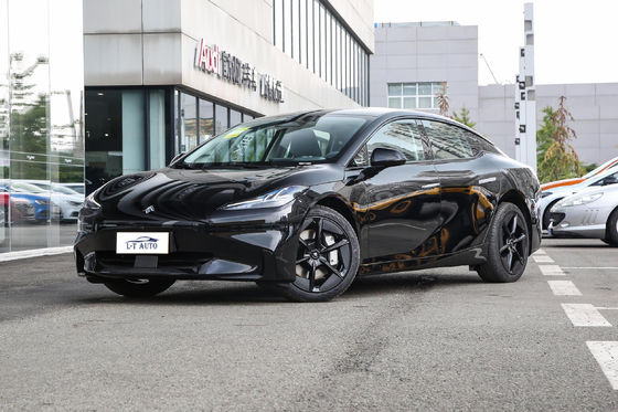 2024 Chinesische Super Limousine EV-Auto Maximalleistung 340 PS Maximaldrehmoment 430Nm Großer Wert