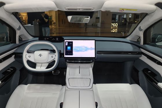 2024 Chinesische Super Limousine EV-Auto Maximalleistung 340 PS Maximaldrehmoment 430Nm Großer Wert