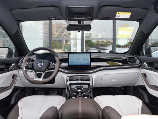 2024 BYD QIN Plus EV Ein Energie-Elektroauto für einen luxuriösen und umweltfreundlichen Lebensstil