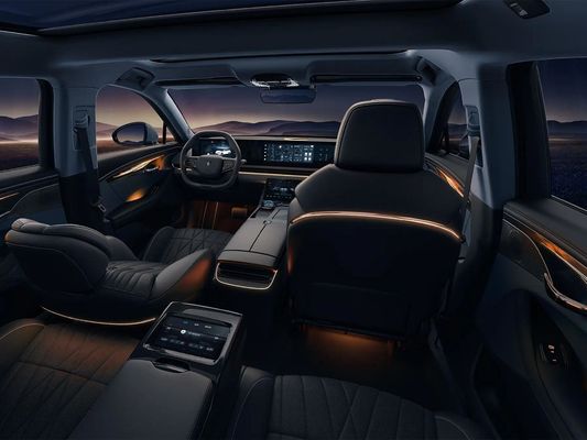 Voyah Zhuiguang Edition 580km 730km Lantu 4WD Gebrauchtes Elektroauto Hochgeschwindigkeits-EV-Limousine