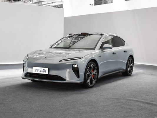 2024 NIO ET5 ES6 ES8 Graue Langstrecken-Elektrofahrzeug 5 Sitzplätze EV Sportwagen Limousine