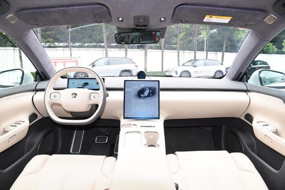 NIO ET7 Mittlere und große Elektroauto Limousine 2024 Fahrzeug Reichweite 5 Sitzplätze Maximalgeschwindigkeit 200 km/h