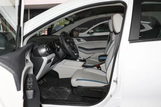 2535 mm Radstand BYD Yuan Pro 410 km Batterie Elektrische Limousine für den Elektroauto-Markt