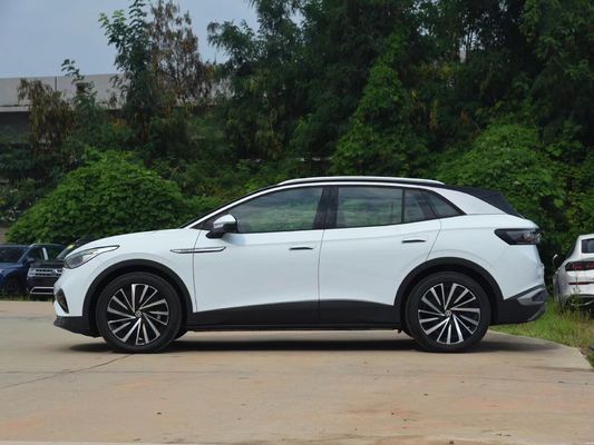 Volkswagen ID4X Langlebigkeit Linkshänder Antrieb Elektroauto und Kristallweiß Außen