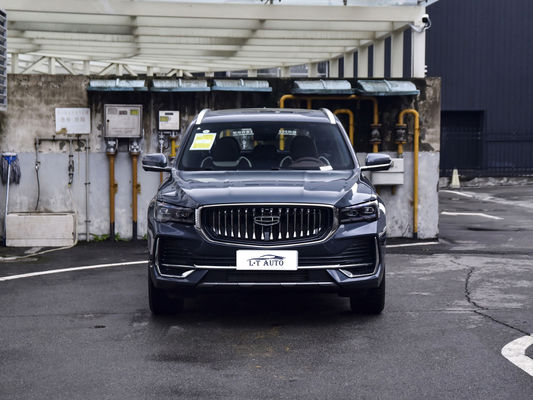 Mehrfunktionslenker und 50-80 L Kraftstofftank Geely Xingyue L Kompakt-SUV