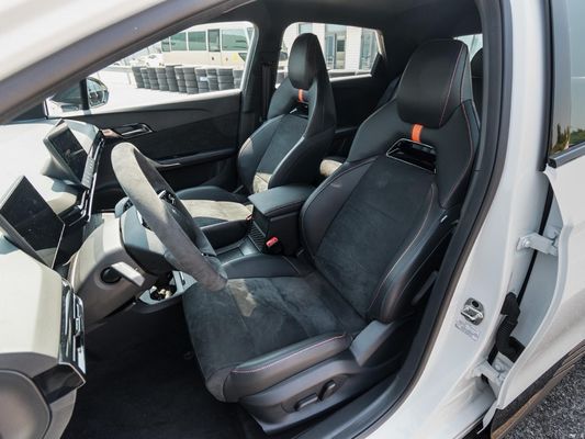 125 kW MG 4 EV AWD 4WD 425 km 520 km Elektrofahrzeug mit Schnellladzeit 0,47h und 1