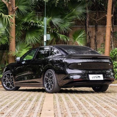870KM reine elektrische Kreuzfahrt Reichweite Geely ZEEKR 007 AWD Version Hochgeschwindigkeitsfahrzeug