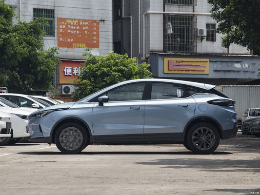 2024 Geely Geometry C Gebrauchtenergiefahrzeug Schnellladezeit 0,63h 4432x1833x1560