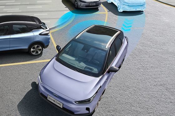 2024 Geely Geometry C Gebrauchtenergiefahrzeug Schnellladezeit 0,63h 4432x1833x1560