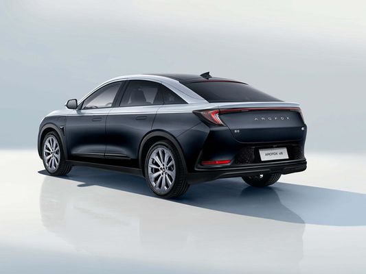 Arcfox Alpha TS Elektro-SUV mit 160 kW Maximalleistung und 0,42 Stunden Ladezeit