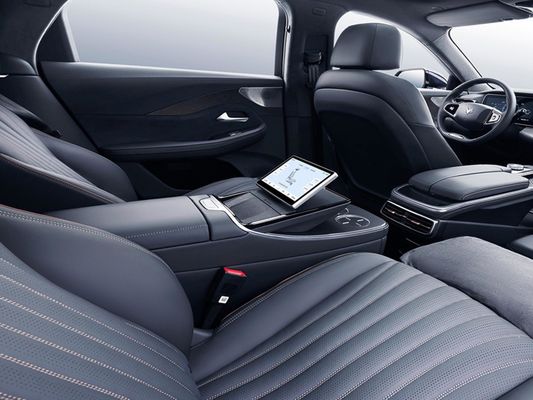 Arcfox Alpha TS Elektro-SUV mit 160 kW Maximalleistung und 0,42 Stunden Ladezeit