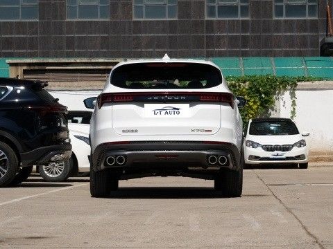 Jetour X70 Plus Benzin-Auto Kompakte SUV Die perfekte Kombination aus Stil und Funktion