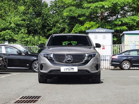 Maximalgeschwindigkeit 180 Km/h Mercedes Ben-Z EQC 350 Pure Electric SUV Luxus Innenraum in Blau