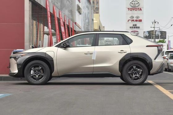 Maximalgeschwindigkeit 160 Km/h 615KM Langlebigkeit Toyota BZ4X PRO EV Auto Ternary Lithium-Ionen-Batterie