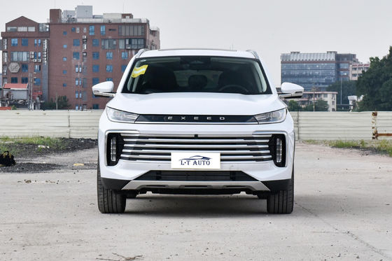 2024 Exeed VX SUV mit Turbomotor und Hochkonfiguration mit drei Bildschirmen