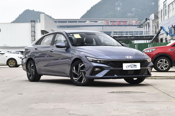 Elantra Limousine 4-Türer 5-Sitzer mit 360° Rückkamera und maximalem Drehmoment Nm 100-200Nm
