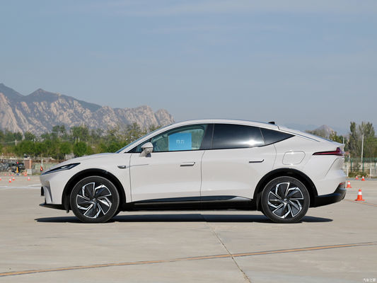 SAIC Feifan R7 reines Elektroauto Langstreckenfahrt 670km Smart Vehicles RISING R7 4900x1925x1655